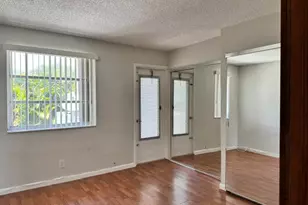 2175 NE 56th St, Fort Lauderdale, FL 33308 - Photo 9