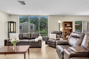 10909 NW 46th Dr, Coral Springs, FL 33076 - Photo 11