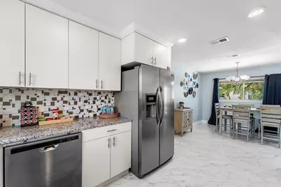 214 SE 5th Street, Dania Beach, FL 33004 - Photo 15