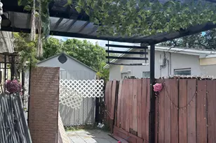6760 Park St, Hollywood, FL 33024 - Photo 7