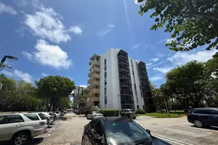 3101 N Country Club Dr, Aventura, FL 33180 - Photo 1