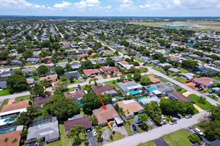 2210 Everglades Dr, Miramar, FL 33023 - Photo 23