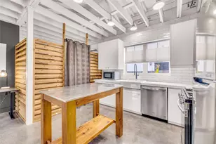 11 SE 13th St, Fort Lauderdale, FL 33316 - Photo 17