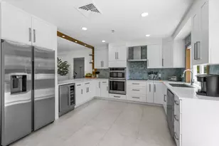 114 N Beach Rd, Jupiter Island, FL 33455 - Photo 21