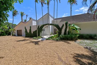 114 N Beach Road, Jupiter Island, FL 33455 - Photo 3