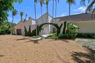 114 N Beach Rd, Jupiter Island, FL 33455 - Photo 3