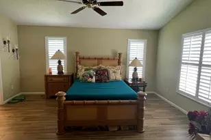 1142 NW Lombardy Dr, Port Saint Lucie, FL 34986 - Photo 3