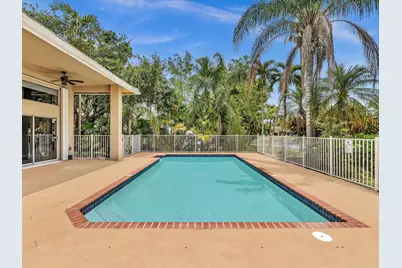 10434 NW 6th Court, Coral Springs, FL 33071 - Photo 29