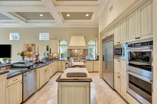 11316 Caladium Ln, Palm Beach Gardens, FL 33418 - Photo 15