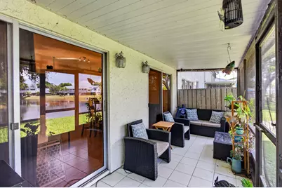 1921 Discovery Circle E, Deerfield Beach, FL 33442 - Photo 11