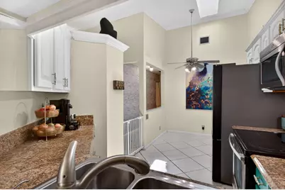 1921 Discovery Circle E, Deerfield Beach, FL 33442 - Photo 17
