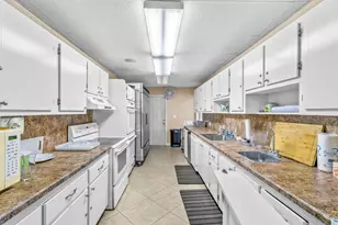 2835 SW 13th St, Delray Beach, FL 33445 - Photo 41