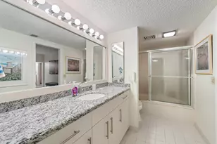 3970 N Ocean Dr, Singer Island, FL 33404 - Photo 17