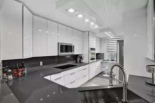 2603 NW 103rd Ave, Sunrise, FL 33322 - Photo 5