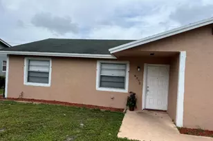 4575 Curtis Ave, Lake Worth, FL 33463 - Photo 5