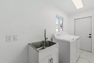 2674 SW Monterrey Ln, Port Saint Lucie, FL 34953 - Photo 21