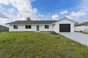 2674 SW Monterrey Ln, Port Saint Lucie, FL 34953 - Photo 3