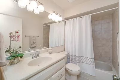135 Old Meadow Way, Palm Beach Gardens, FL 33418 - Photo 17