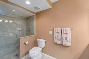135 Old Meadow Way, Palm Beach Gardens, FL 33418 - Photo 13