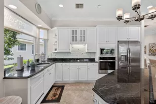7982 SE Hempstead Cir, Hobe Sound, FL 33455 - Photo 13