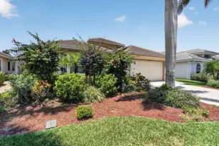 7982 SE Hempstead Cir, Hobe Sound, FL 33455 - Photo 3