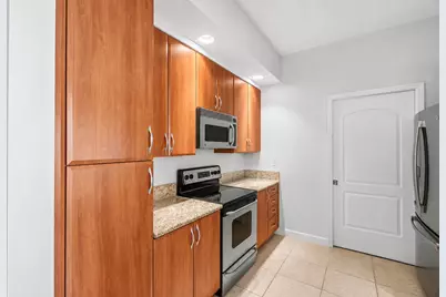 801 S Olive Avenue #914, West Palm Beach, FL 33401 - Photo 13