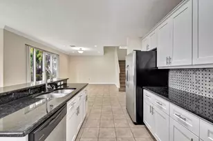 9721 Wyeth Ct, Wellington, FL 33414 - Photo 17