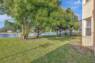 9721 Wyeth Ct, Wellington, FL 33414 - Photo 35