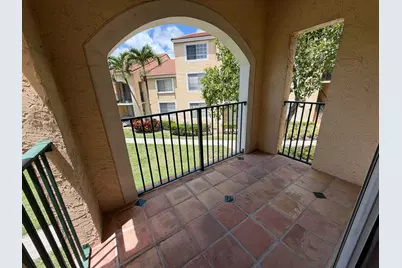 1749 Village Boulevard #208, West Palm Beach, FL 33409 - Photo 15