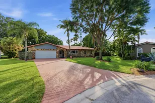 8492 NW 15th Ct, Coral Springs, FL 33071 - Photo 7