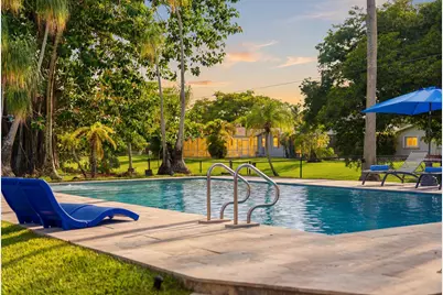 8492 NW 15th Court, Coral Springs, FL 33071 - Photo 41