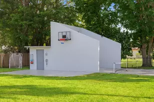 8492 NW 15th Ct, Coral Springs, FL 33071 - Photo 63