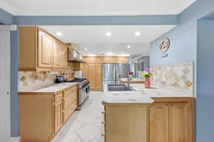 8492 NW 15th Ct, Coral Springs, FL 33071 - Photo 21