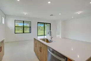 5946 SE Sky Blue Cir, Stuart, FL 34997 - Photo 11