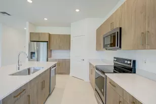 5946 SE Sky Blue Cir, Stuart, FL 34997 - Photo 9