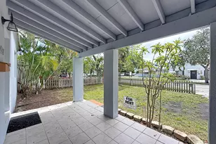 2037 Washington St, Hollywood, FL 33020 - Photo 17
