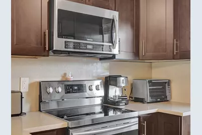 401 SE 3rd Street #107, Dania Beach, FL 33004 - Photo 3