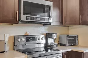 401 SE 3rd St, Dania Beach, FL 33004 - Photo 3