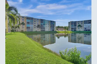 401 SE 3rd Street #107, Dania Beach, FL 33004 - Photo 39