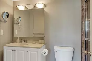 401 SE 3rd St, Dania Beach, FL 33004 - Photo 17