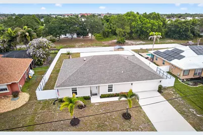 571 SW Lairo Avenue, Port Saint Lucie, FL 34953 - Photo 33