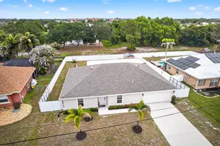 571 SW Lairo Ave, Port Saint Lucie, FL 34953 - Photo 33