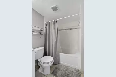 1002 Villa Circle, Boynton Beach, FL 33435 - Photo 39