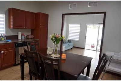 3024 NW 30th Way, Oakland Park, FL 33311 - Photo 9