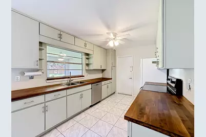 1719 SE Lullaby Terrace, Port Saint Lucie, FL 34952 - Photo 13