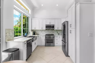 116 Coral Cay Drive, Palm Beach Gardens, FL 33418 - Photo 9