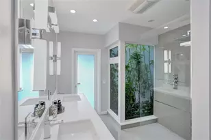 2051 NE 59th Ct, Fort Lauderdale, FL 33308 - Photo 25