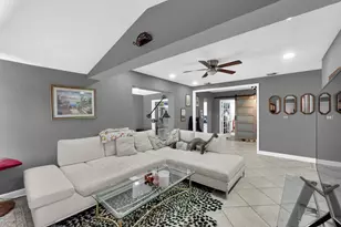 413 SW 11th St, Fort Lauderdale, FL 33315 - Photo 9