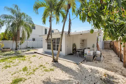 413 SW 11th Street, Fort Lauderdale, FL 33315 - Photo 3