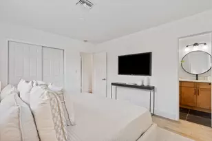 4461 NE 19th Ave, Oakland Park, FL 33308 - Photo 23